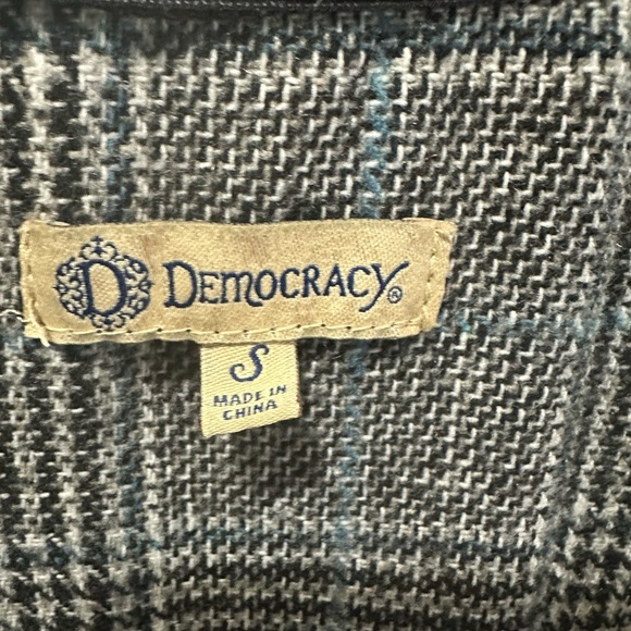 Democracy Womens Gray Plaid Fringe Edge Draped Sleeveless Vest Small - Picture 10 of 12